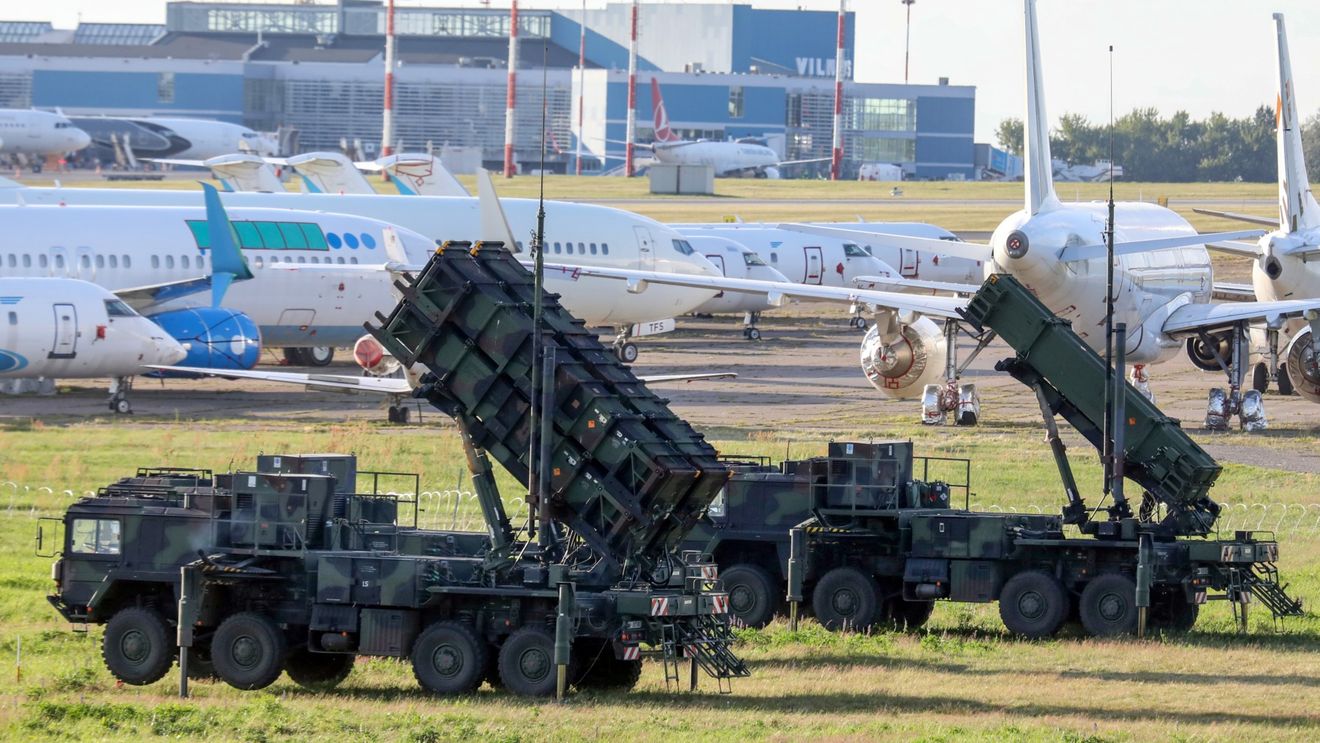 NATO a transformat Vilnius într-o fortăreaţă pentru a-i proteja pe liderii mondiali care participă la Summit-ul din capitala Lituaniei/ Întâlnirea are loc la doar 32 de km de Belarus și 150 km de Rusia
