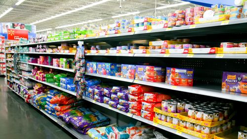 Salmonella și Listeria în hrana pentru animale? FDA emite avertisment dur pentru o companie din SUA