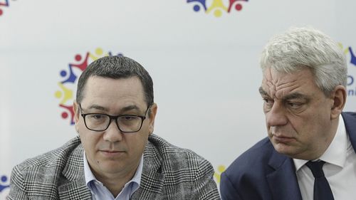 Mihai Tudose demontează ”o nouă minciună marca Vv Ponta” după ce liderul Pro România a susținut că acesta nu pleacă din partid pentru că ar pierde mandatul și banii de europarlamentar: ”Câți bani a pierdut doamna Ponta când a plecat de la PSD la PRO?”