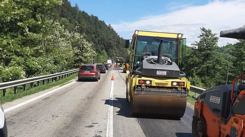 Se anunță trafic infernal pe Valea Oltului, în această vară: Lucrări la Boița, asfaltări la Câineni, Călimănești și Seaca