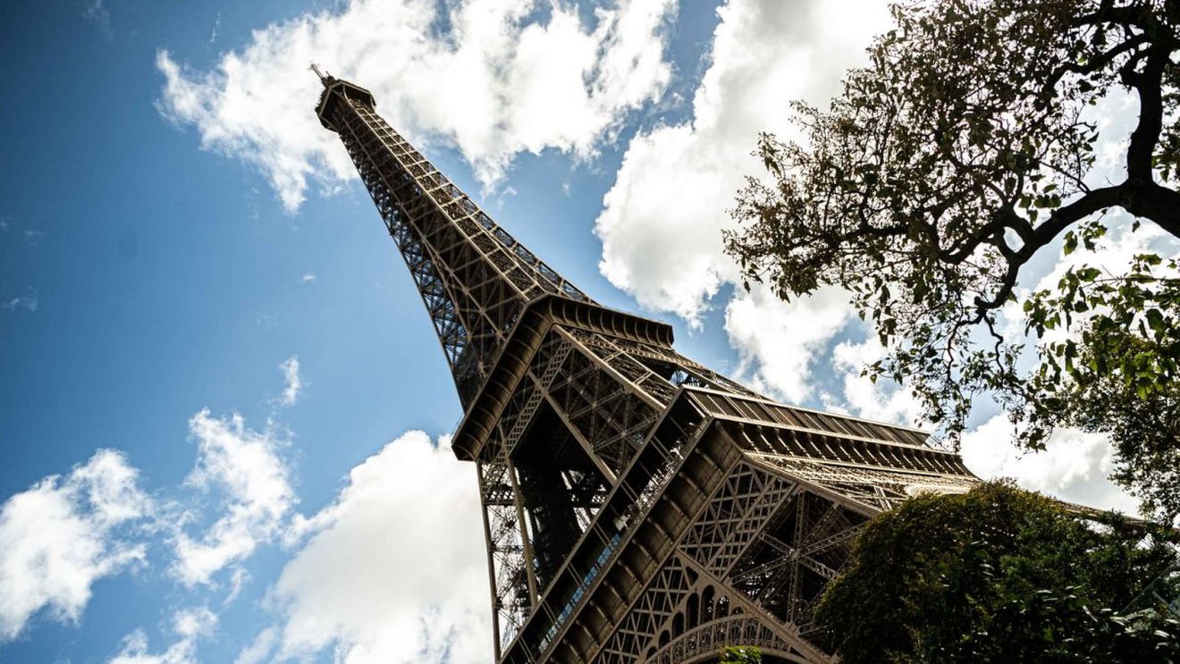 Medaliile Jocurilor Olimpice de la Paris conţin fragmente din Turnul Eiffel / Piesele de fier încorporate în centrul medaliilor olimpice cântăresc fiecare 18 grame