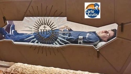 Un adolescent italian va deveni duminică primul sfânt catolic din generaţia milenialilor