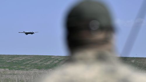 Rusia a lansat 267 de drone împotriva Ucrainei, un ”record” înaintea marcării a trei ani de la invazie / 139 de drone interceptate, 119 s-au ”pierdut”, fără a produce daune, anunță ucrainenii