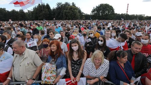 Belarus, sfârșitul farsei. Pentru a se menţine la putere, Lukaşenko va trebui acum să oprească protestatarii