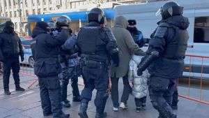 VIDEO Proteste în Rusia: Peste 1.000 de oameni au fost arestați