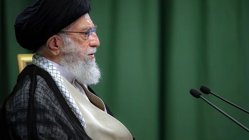 ”Iranul a câştigat”, afirmă Khamenei, iar SUA au primit o ”palmă usturătoare”. Israelul ”aproape s-a prăbuşit” după atacurile de represalii