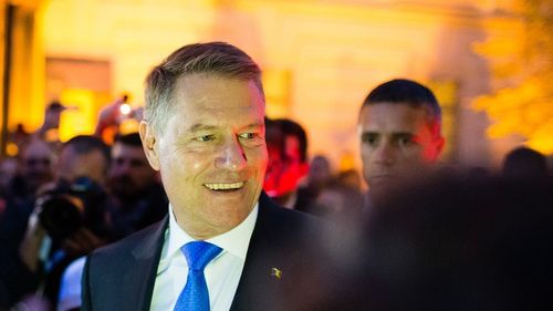 VIDEO Cum a arătat dezbaterea lui Iohannis. Poziționări dure și fără echivoc pe marile teme: Justiția, Rusia, China, securitatea națională, armata europeană. Plus refuzul unei lovituri facile la adresa lui Dăncilă