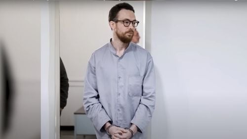 Diplomatul UE Johan Floderus a fost eliberat din închisoarea iraniană, într-un schimb de prizonieri / La schimb, Suedia l-a eliberat pe fostul funcționar iranian Hamid Nouri