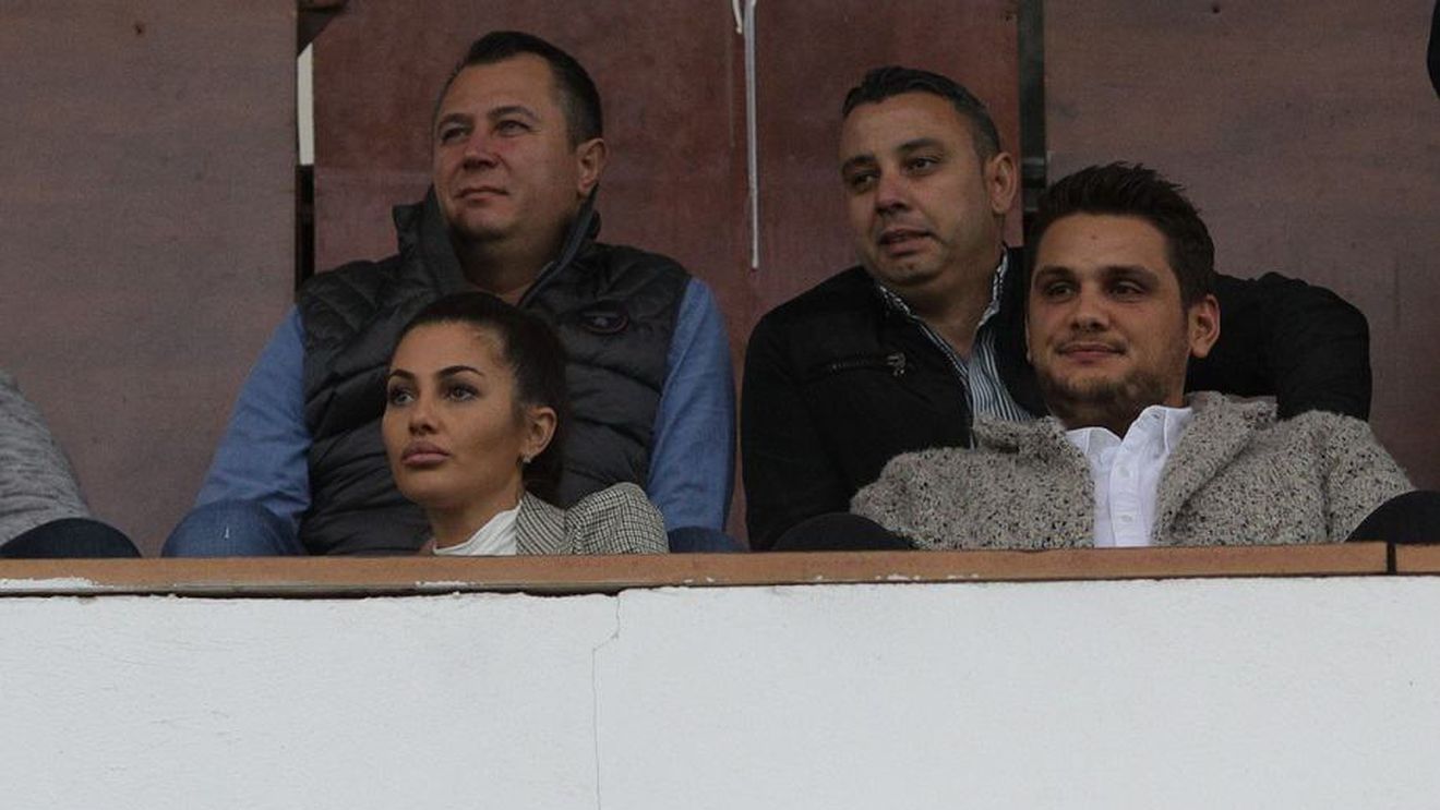 Antrenorul echipei Turris, unde patron este fiul lui Dragnea, ridicat de pe stadion de trupele speciale