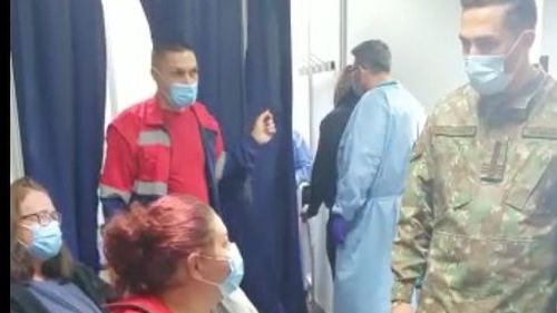 Valeriu Gheorghiţă: Datoria noastră este să creştem progresiv capacitatea de vaccinare aşa încât în următoarele săptămâni să putem atinge rata de 70% persoane vaccinate din populaţia adultă.