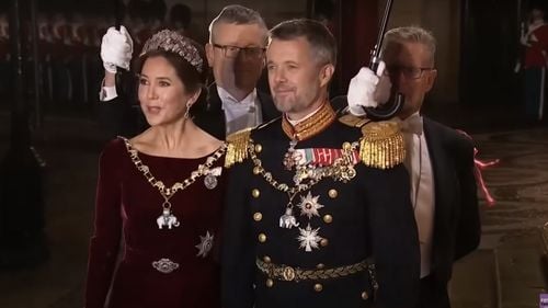 Prinţul Frederik în vârstă de 55 de ani urcă pe tronul Regatului Danemarcei, după ce regina Margreth a II-a și-a anunțat abdicarea