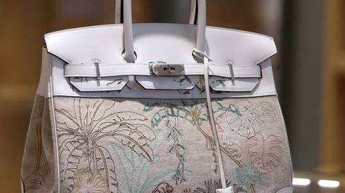 Hermès raportează o creştere peste aşteptări a vânzărilor în trimestrul al patrulea