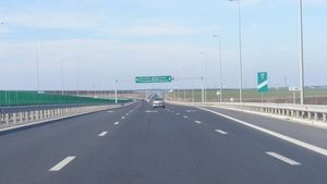 Călăraşi: Un șofer a circulat pe contrasens pe autostrada A2, a făcut un accident şi a mers mai departe. A fost amendat cu 2.900 de lei şi va avea permisul suspendat 150 de zile