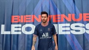 PSG a vândut tricouri de 120 de milioane de euro de când a venit Messi la echipă. Michael Jordan câștigă 5% din fiecare tricou vândut