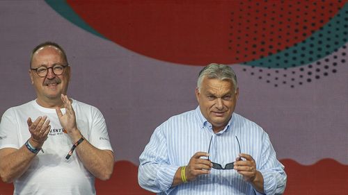 Viktor Orbán a scris o scrisoare de mulţumire premierului Ciolacu, după discursul ținut la Tușnad / Orbán, înainte: ”România are un premier nou, la mulți ani, să fie sănătos, e al 20-lea premier român de când sunt prim-ministru” /  Orbán, după: ”Vă mulţumesc pentru că m-aţi primit la Bucureşti”