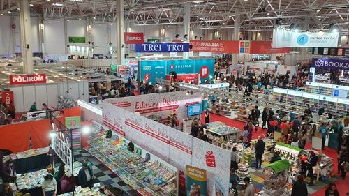 Top cărți vândute la Gaudeamus: „Theodoros” al lui Mircea Cărtărescu, cea mai râvnită carte a târgului / Doar autori români, în lista primelor 10 cele mai vândute cărți la Humanitas / Topurile vânzărilor pe edituri