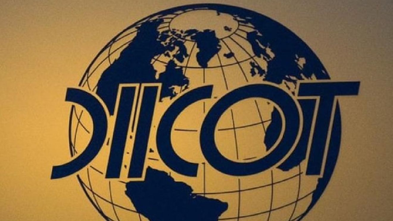 Cazul "Spiru Haret"-fabrică de diplome: sunt cercetați un prorector, 3 decani și prodecani, 15 profesori, 30 de studenți