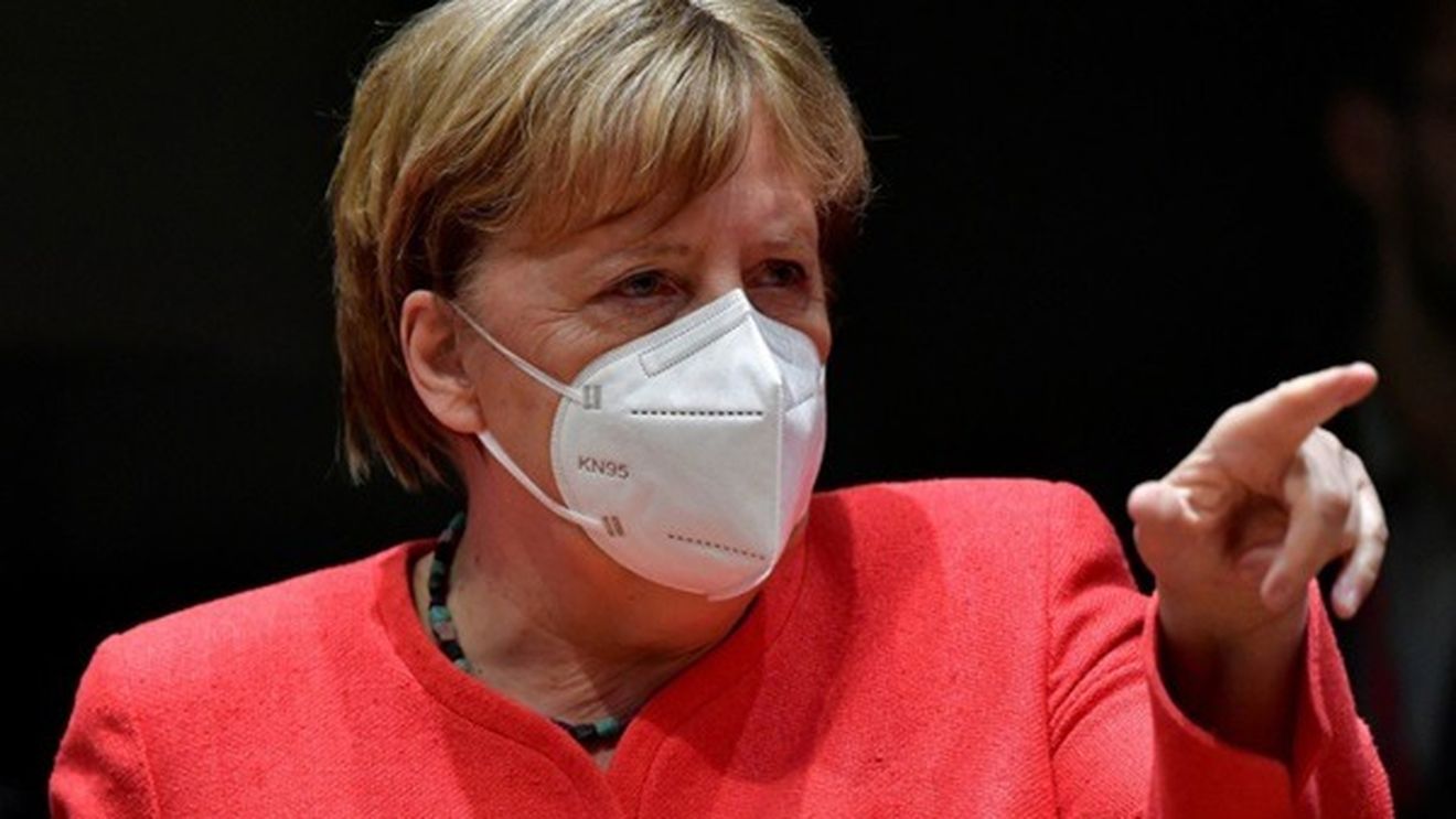 Germanii, îndemnaţi de Merkel să se izoleze de Paşte / Începând de vineri, interdicţie de circulaţie pe timpul nopţii la Berlin