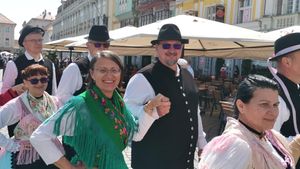 Turism genealogic, în Banat / Un ghid îi plimbă prin locurile natale pe cei plecați de aici / ”O familie și-a luat o cărămidă făcută la Jimbolia în SUA și o țin pe un mileu, în vitrină. Este absolut fabulos„