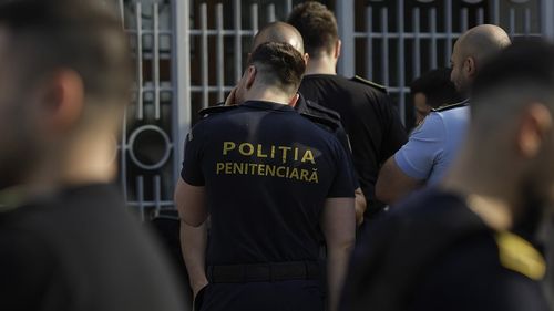 Sindicaliştii din penitenciare protestează faţă de „reforma haotică” din sistem / Ei reclamă lipsa dialogului, reorganizarea unităţilor fără consultare şi limitări bugetare