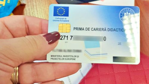 Prima de carieră didactică pe 2025 nu a fost încă plătită profesorilor, deși fostul ministru anunța plățile pentru ianuarie 2026. MIPE susține că trebuie să fie modificată OUG 58/2023