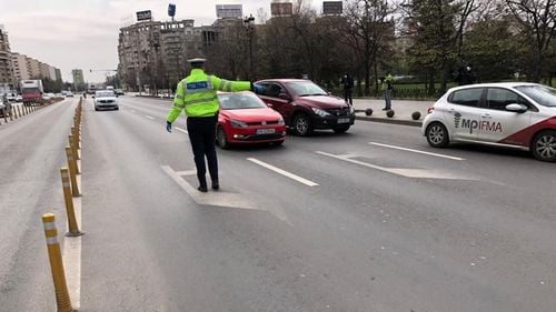 Atenție! Poliția, Jandarmeria și Poliția locală dau amenzi ca și până acum pentru nerespectarea ordonanțelor militare, până la publicarea deciziei CCR în Monitorul oficial