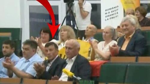 Deputatul PNL Alexandru Muraru publică o poză cu un fost rector moldovean, susținător al lui Stoianoglo, la o întrunire AUR: ”AUR dovedește din nou că servește interese străine României și Moldovei”