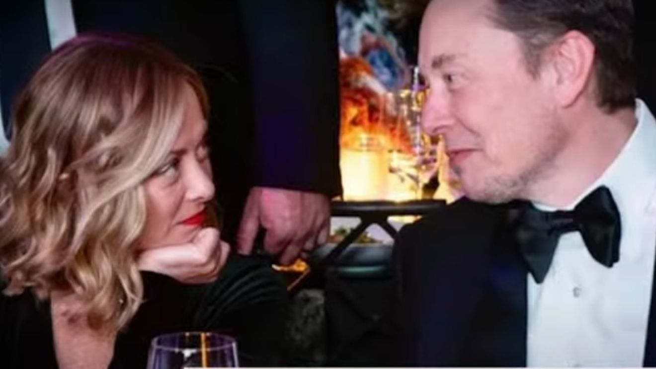 Giorgia Meloni susține că Elon Musk este un „om genial”