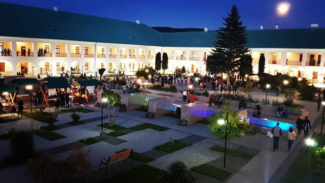 Noaptea Muzeelor: expoziţii, spectacole, concerte, tururi interactive şi evenimente online, în 12 iunie