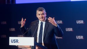 Tomac, la congresul USR: Iohannis a predat țara „la cheie” PSD / despre Schengen: Vă garantez că vom câștiga la Curtea de Justiţie a UE