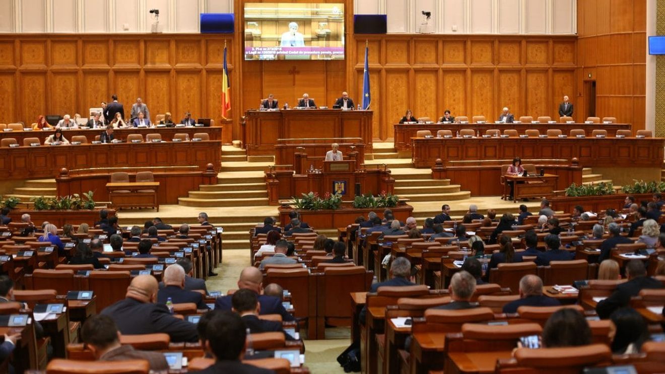 Anisie, la moțiunea depusă de Ponta și PSD împotriva sa: Sunt acuzată de copy-paste la elaborarea planului de școlarizare. Vorbiți despre copy-paste?