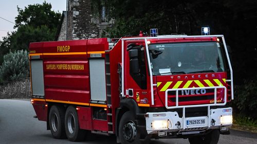 Explozie și incendiu într-o garsonieră din orașul Balș / Două persoane au suferit arsuri / Distrigaz: Garsoniera afectată nu era conectată la rețeaua de gaze