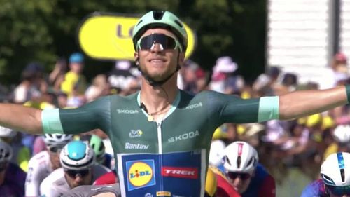 Italianul Jonathan Milan a câştigat etapa a 17-a din Turul Franței / Pogacar păstrează tricoul galben