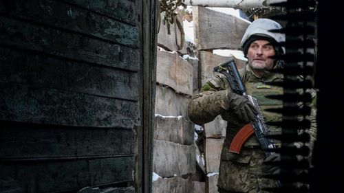 The Times: Membri ai forţelor britanice speciale SAS au antrenat soldaţi ucraineni lângă Kiev