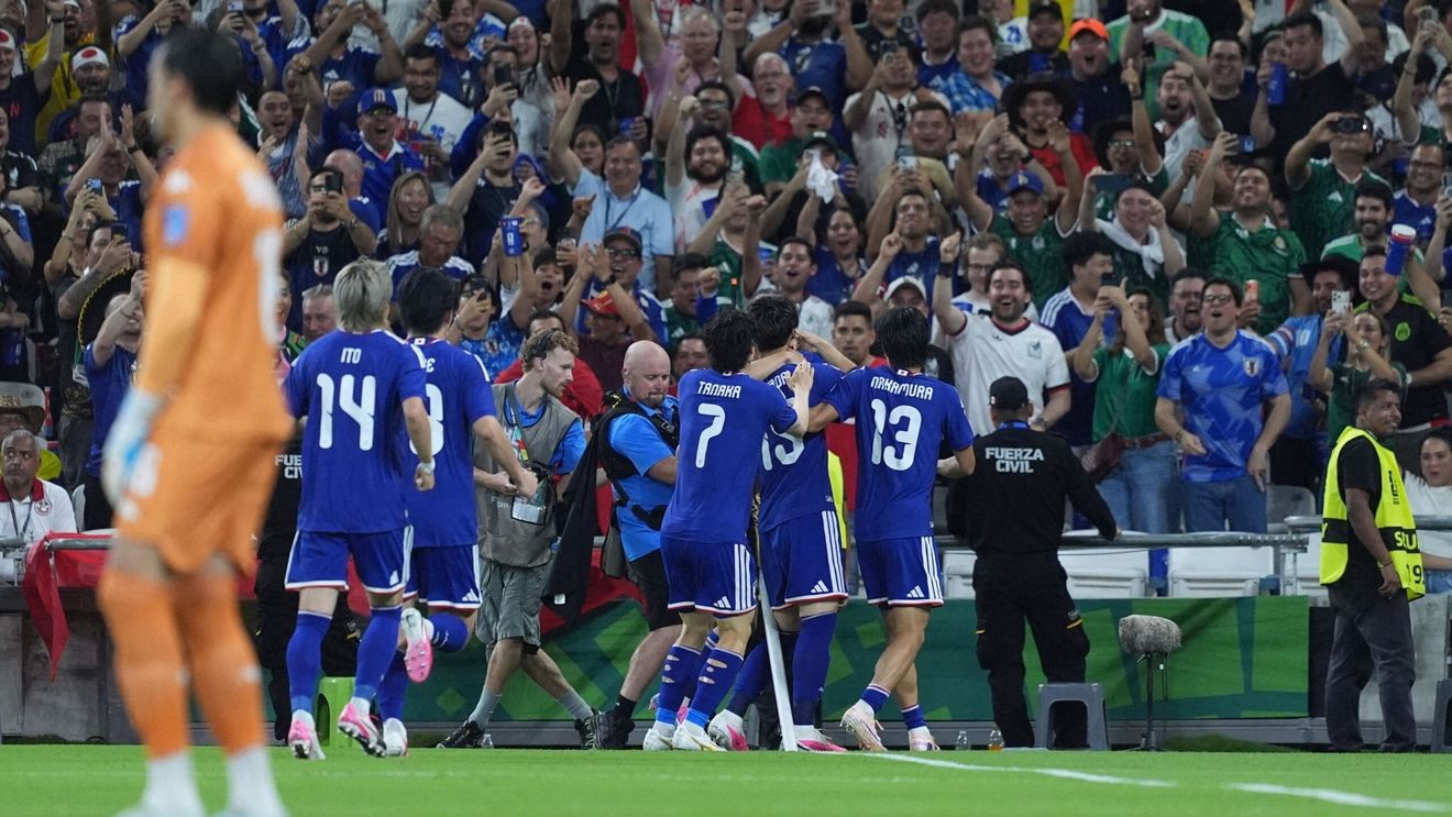 Japonia o elimină pe Tunisia de la Mondial într-un meci cu Istvan Kovacs la centru (4-0)