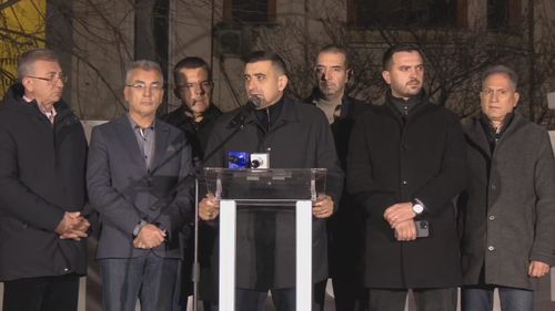VIDEO George Simion ceartă jurnaliștii și îi numește ”agenți electorali” când e întrebat de gradul de locotenent-colonel al Ancăi Alexandrescu: ”Informație răsuflată”