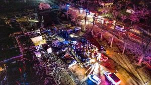 Estimare: Peste 50 de morți în urma unei tornade, în SUA / Guvernatorul statului Kentucky spune că se poate ajunge până la 100 de decese