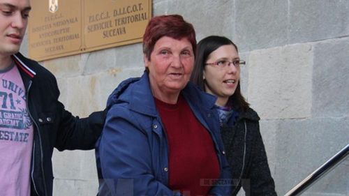 Bătrână de 74 de ani, expertă în tâlhării prin adormirea victimelor, trimisă în judecată / A sedat și furat o femeie de 89 de ani