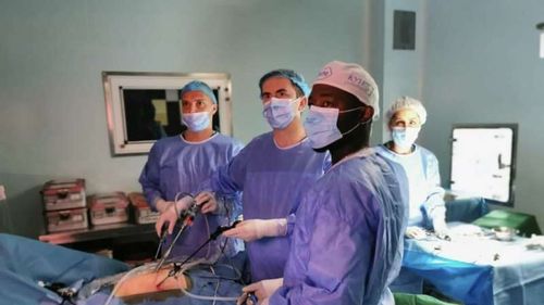 O adolescentă cu o boală extrem de rară a fost operată cu succes la Spitalul Clinic Județean din Oradea