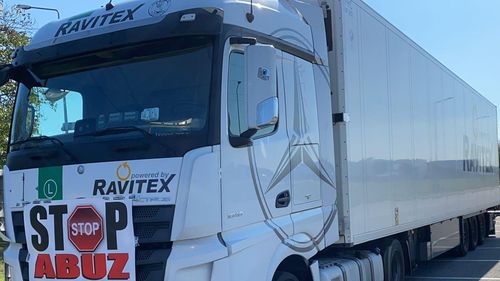 Protest spontan al transportatorilor pe Centura Brașov. Șoferii de camioane reclamă prețurile mari la carburanți și asigurări RCA