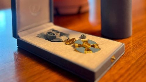 La 99 de ani, coregrafa Miriam Răducanu "Papa" a primit Ordinul Naţional "Serviciul Credincios" în grad de Ofiţer