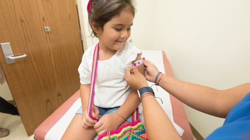 Agenția Europeană a Medicamentului a autorizat vaccinul Pfizer împotriva COVID-19 pentru copiii între 5 și 11 ani