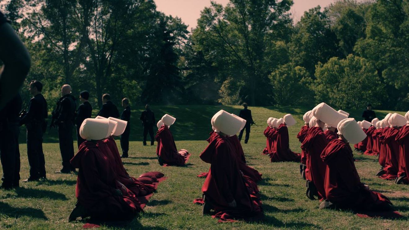 Justiţie şi răzbunare, elemente cheie ale noului sezon al serialului "The Handmaid's Tale"