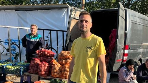 Parchetul General confirmă urmărirea penală împotriva unui membru AUR, șef de cabinet al unei deputate, prins în flagrant când ar fi primit 1.500 de lei mită / El a fost exclus din partid