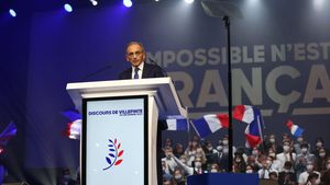 Eric Zemmour, candidatul extremei drepte la alegerile prezidențiale din Franța, cere ca Armenia, „națiune creștină”, să fie mai bine apărată în mijlocul „unui ocean islamic”