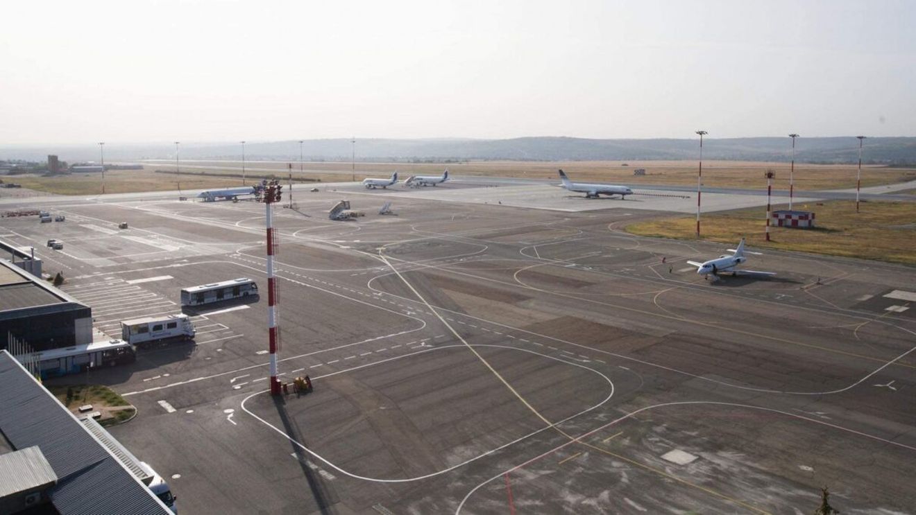 Alertă cu bombă la Aeroportul Internațional Chișinău. Toți călătorii, evacuați