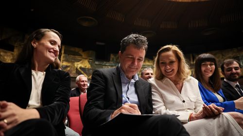 Nicuşor Dan, despre propunerea Elenei Lasconi privind susţinerea de către dreapta a candidatului cu cele mai mari şanse la prezidenţiale: Dacă ei se înţeleg între ei, putem să discutăm mai departe / Întâlnirea ar fi trebuit să aibă loc acum 5 luni