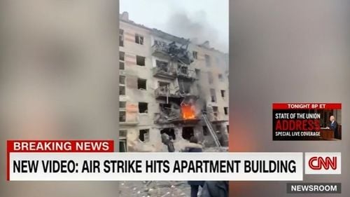 Un nou atac la Harkov a lovit un complex de apartamente situat lângă un spital