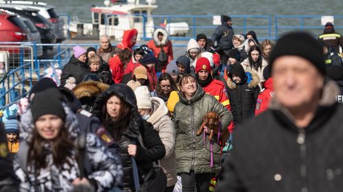 Lumea de dincoace de Styx. Fotoreportaj la Vama Isaccea
