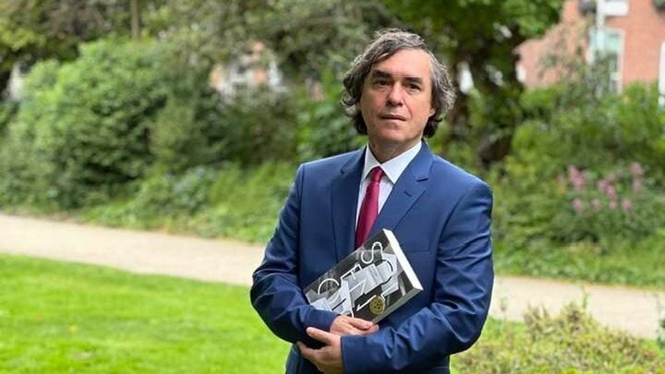 Mircea Cărtărescu despre turul 1 al alegerilor prezidențiale: "Un popor sătul de politicieni, dar acum este sinucidere colectivă"